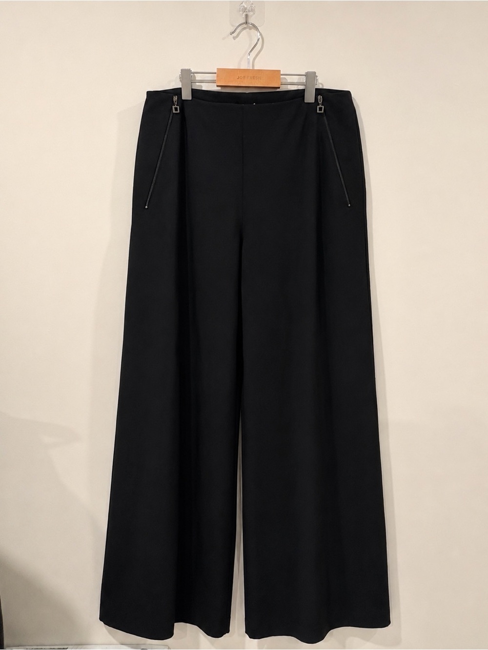 Sarah Pacini Black Virgin Wool Wide Leg Pants | Size 2 | Made in Italy